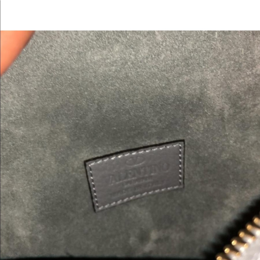 Rockstud Valentino Backpack - Picture 5 of 5